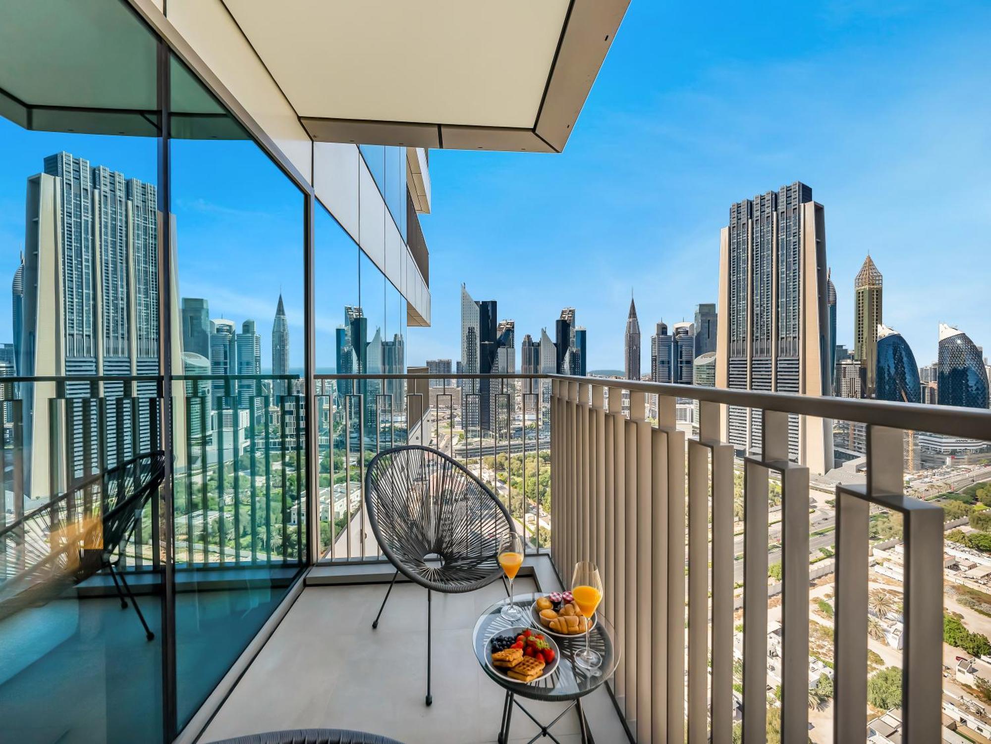 Royal Vista At Downtown Views Ii - Views - Brand New Luxury 2br *