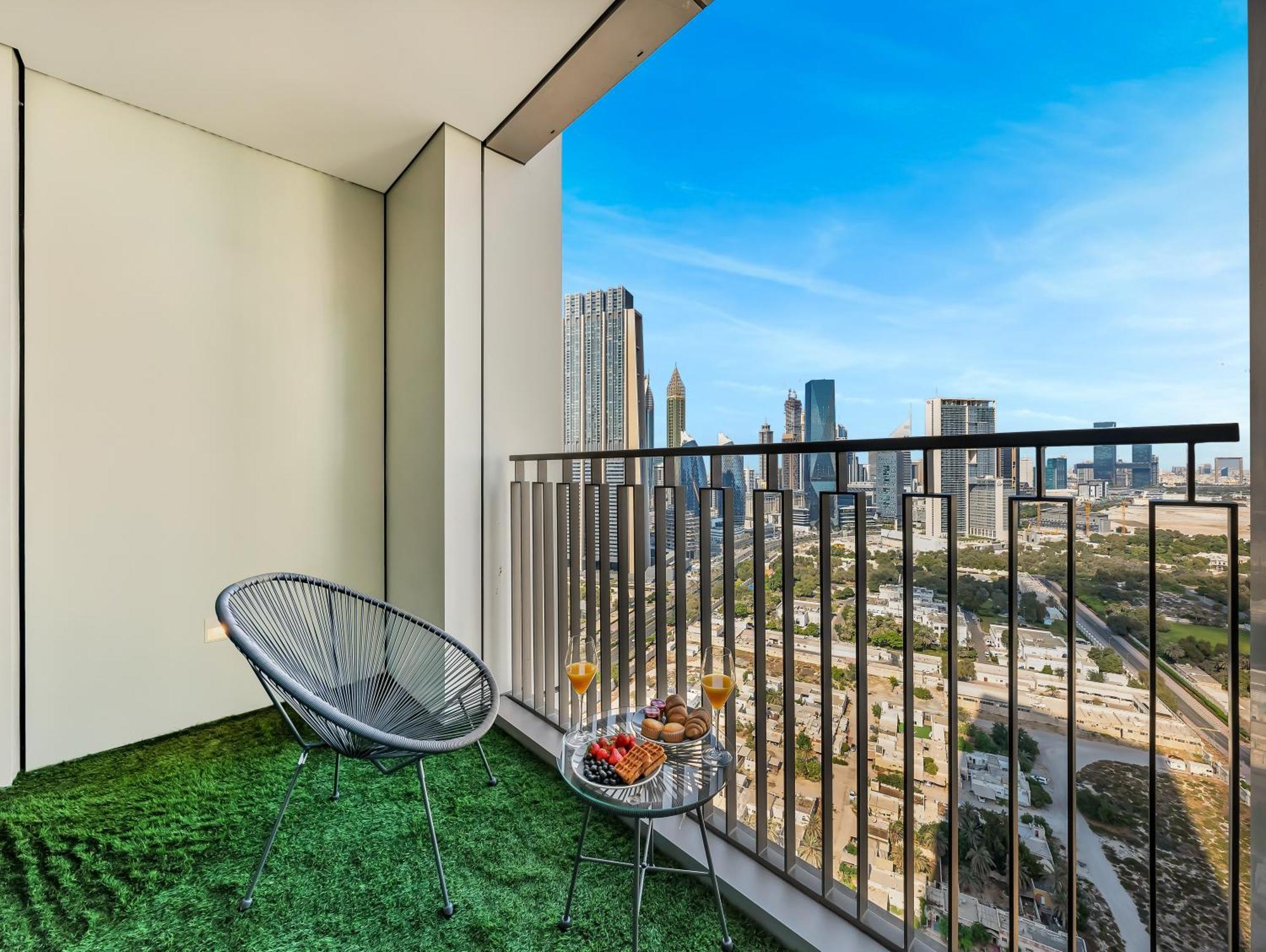 Apartment New Luxurious 2br Between Difc & Downtown Difc View Dubai