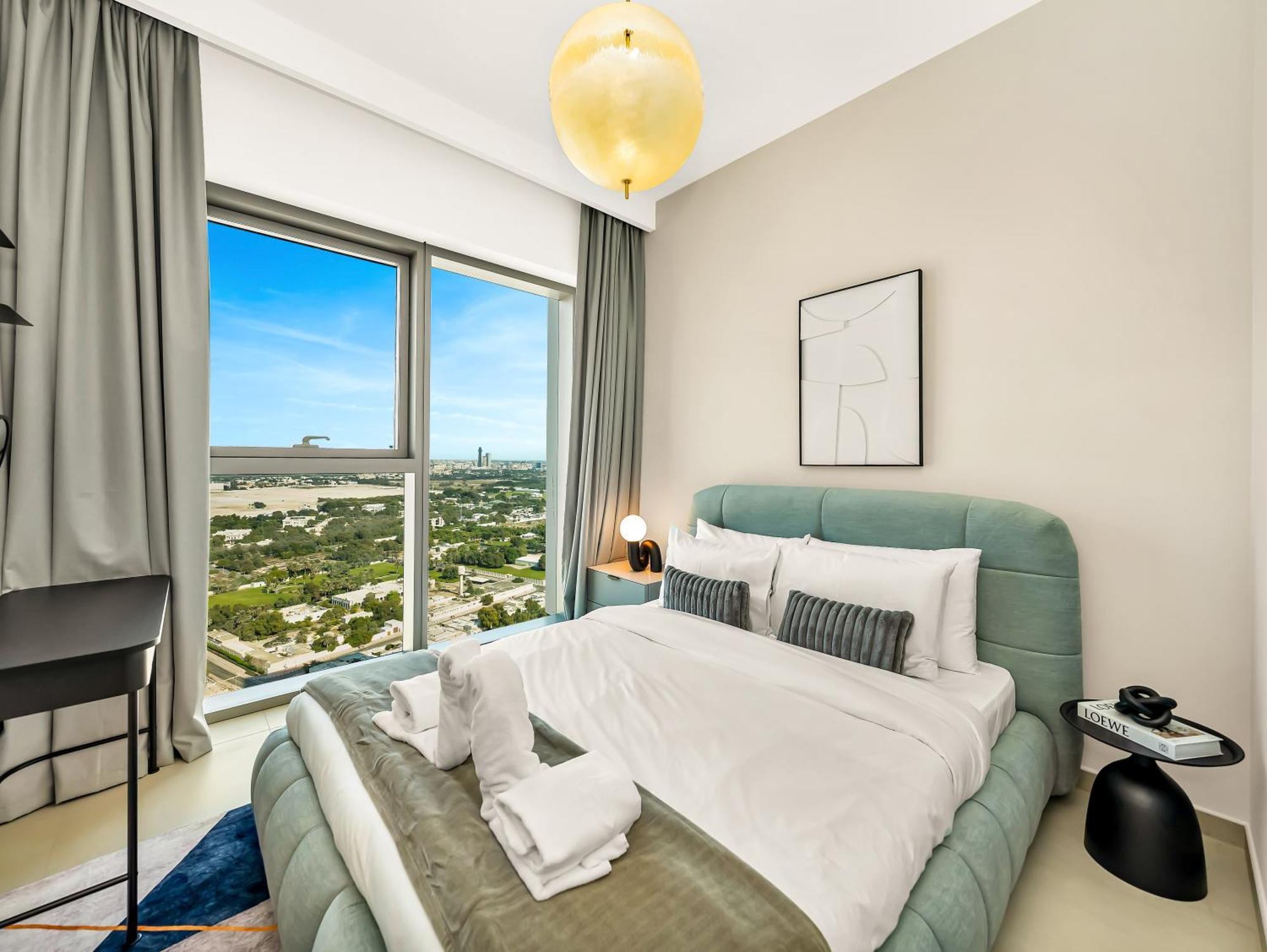 Apartment New Luxurious 2br Between Difc & Downtown Difc View