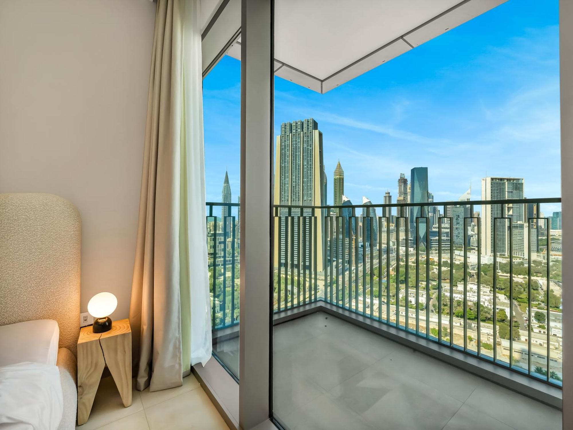New Luxurious 2br Between Difc & Downtown Difc View Apartment Dubai