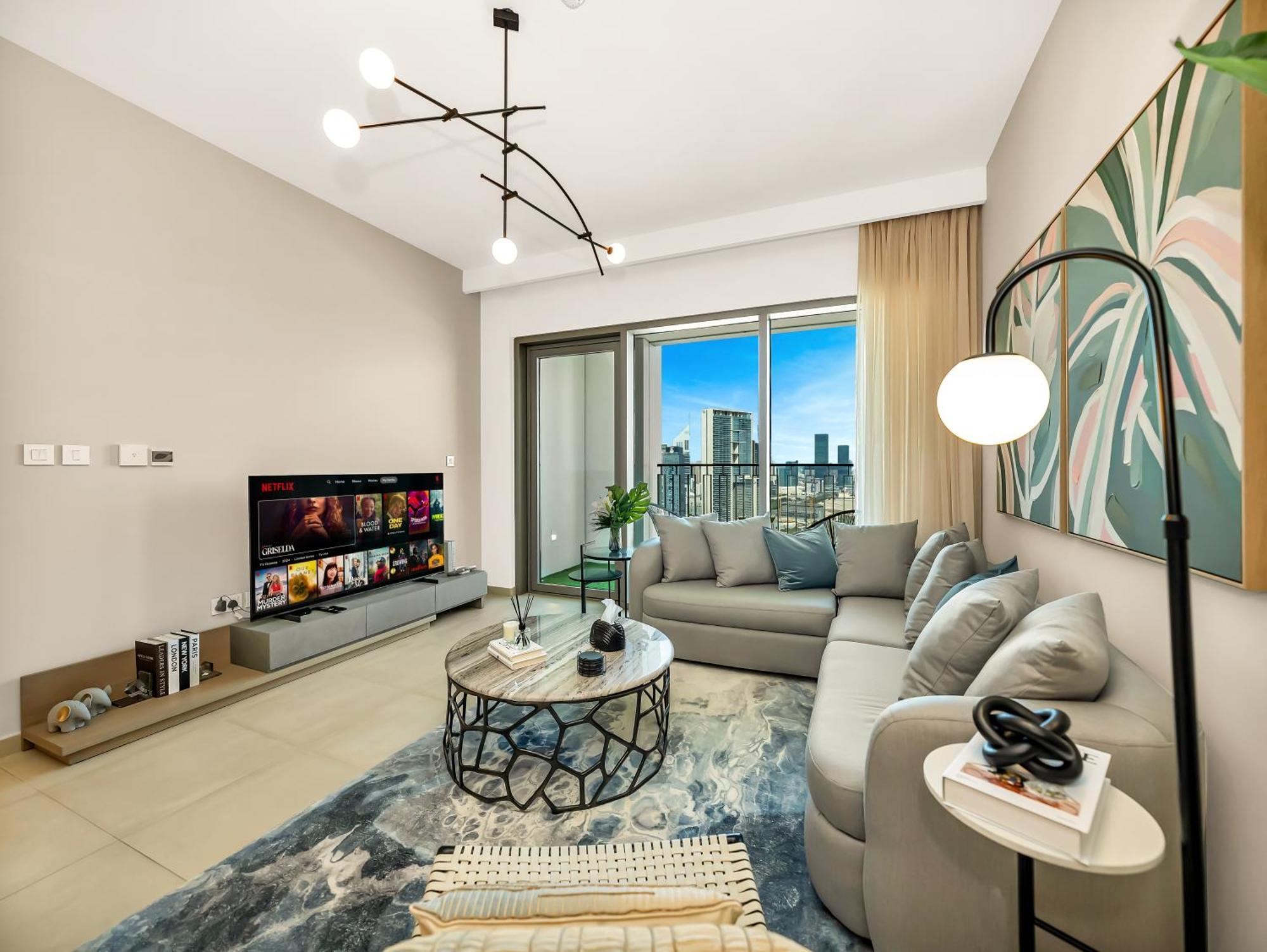 New Luxurious 2br Between Difc & Downtown Difc View Apartment *